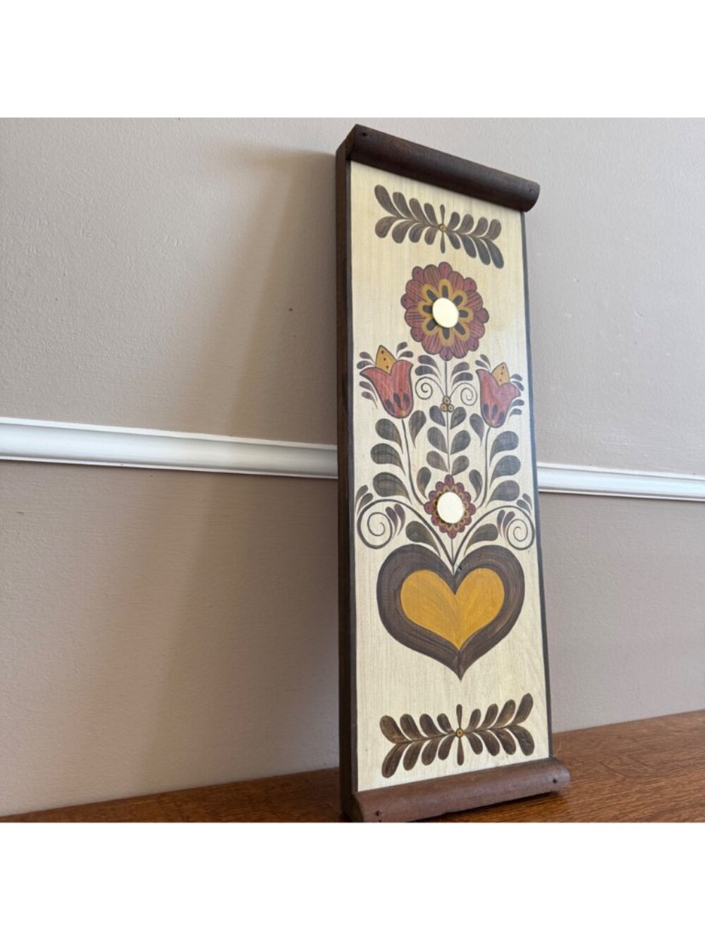 Hand-Painted Folk Art Wooden Wall Plaque With Heart & Floral Design - Picture 7 of 12